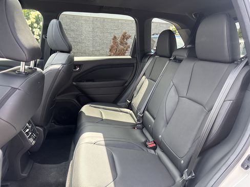 Used 2026 Subaru Forester Limited AWD/4WD image 28