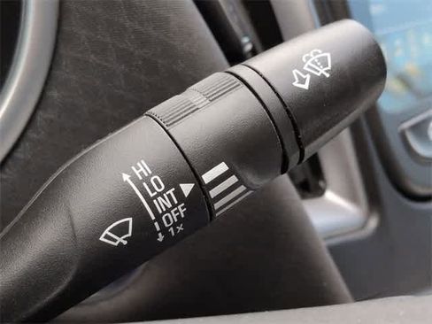 Used 2023 Chevrolet Malibu LT image 25