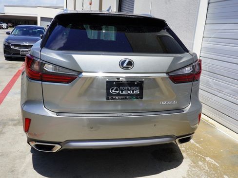 Used 2017 Lexus RX 350 FWD w/ Premium Package image 7