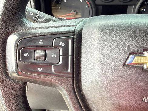 Used 2024 Chevrolet Silverado 2500 Custom w/ Custom Value Package image 7