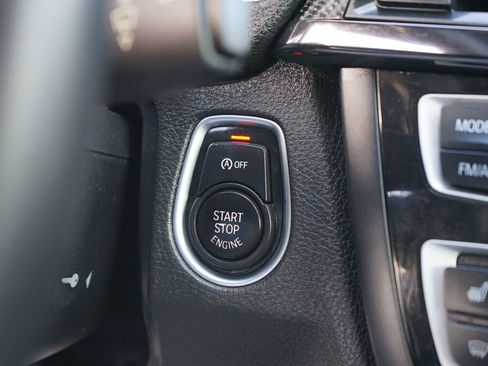 Used 2015 BMW M4 Coupe image 22