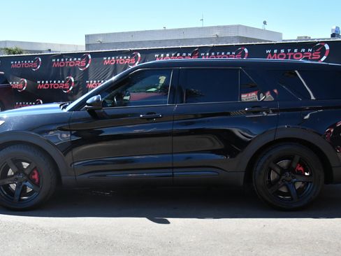 Used 2022 Ford Explorer ST w/ ST Street Pack RWD image 4