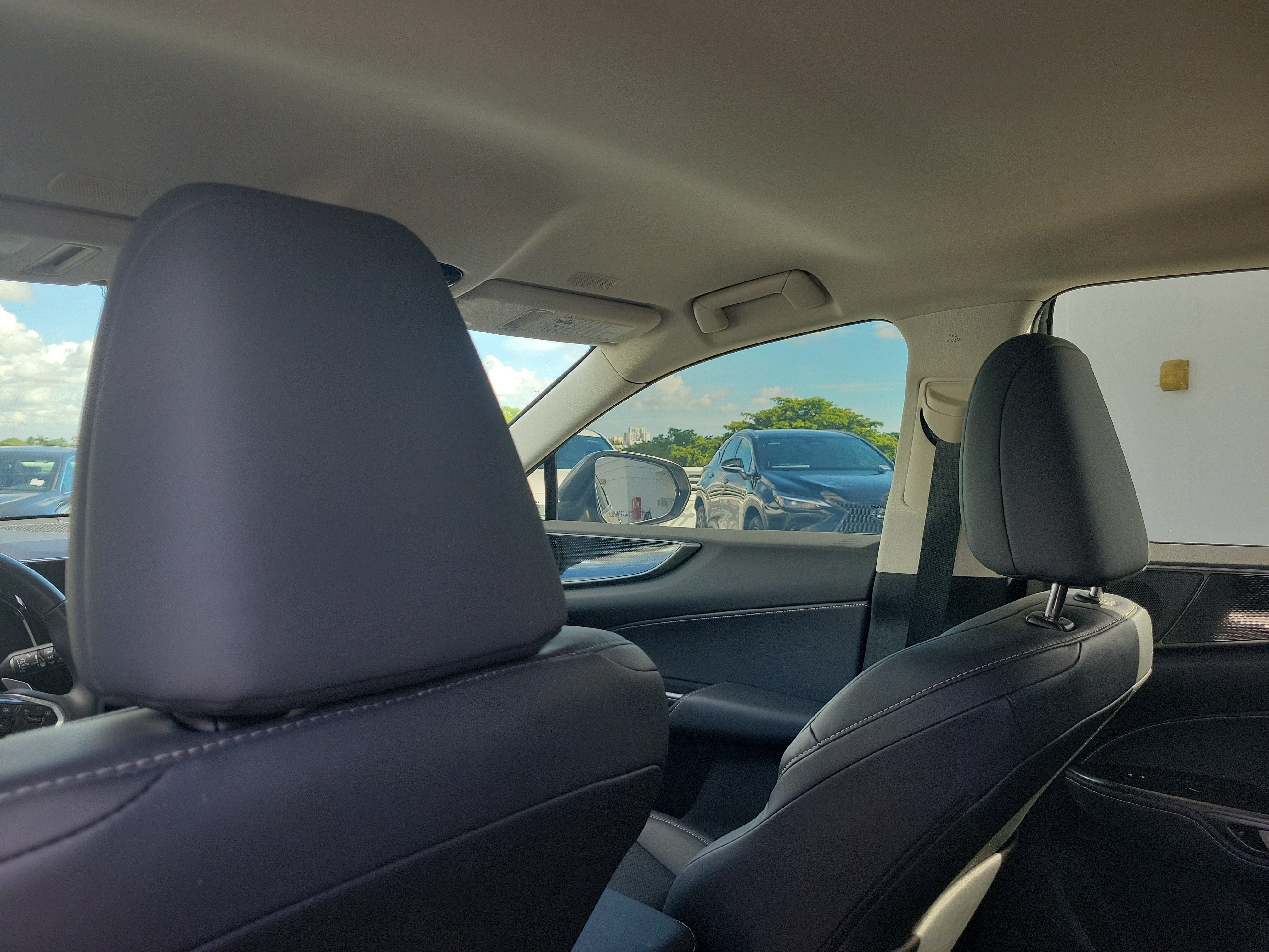 Used 2025 Lexus NX 250 FWD w/ Accessory Package (Z2) image 14