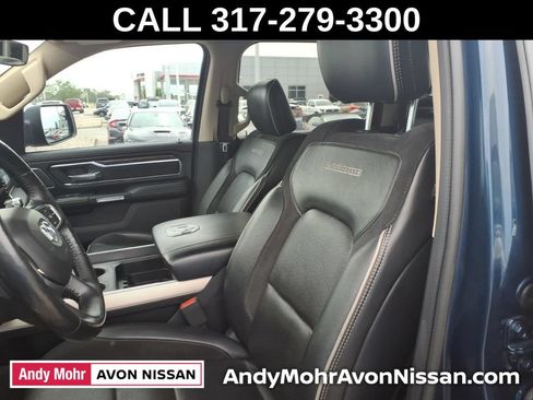 Used 2019 RAM 1500 Laramie AWD/4WD image 16