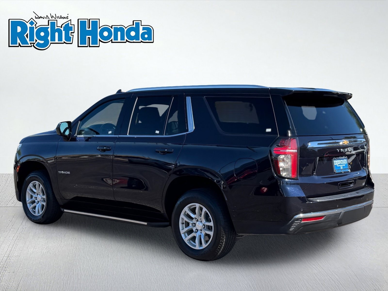 Used 2024 Chevrolet Tahoe LT AWD/4WD image 4