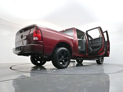 Used 2018 RAM 1500 Express w/ Express Value Package image 44