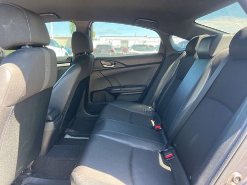 Used 2020 Honda Civic Sport image 3