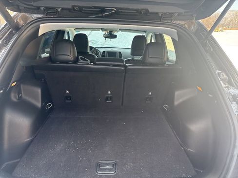 Used 2019 Jeep Cherokee Latitude Plus w/ Comfort/Convenience Group image 13