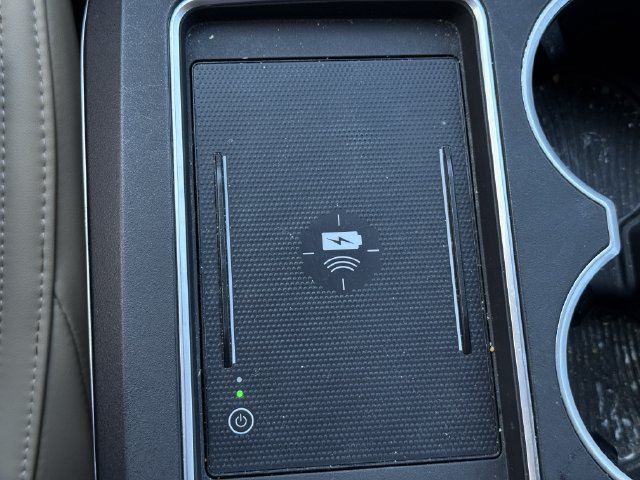 Used 2025 Acura MDX w/ Technology Package FWD image 19