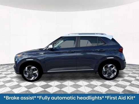 New 2026 Hyundai Venue SEL FWD image 4