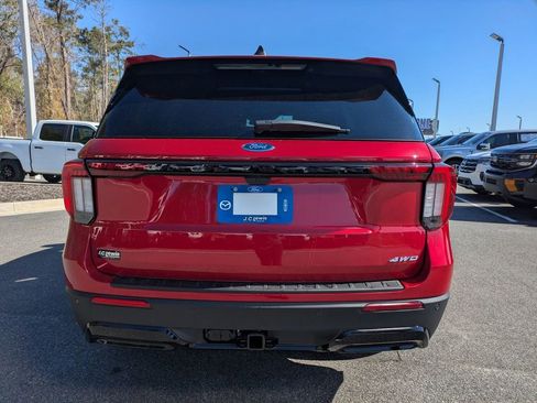 New 2026 Ford Explorer ST-Line image 5