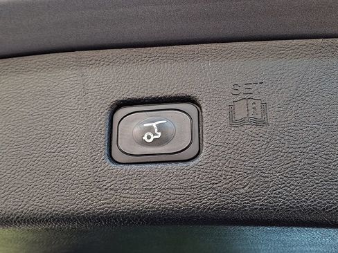 Used 2024 Ford Edge SEL w/ Convenience Package AWD/4WD image 30