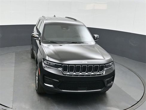New 2025 Jeep Grand Cherokee Laredo X image 36