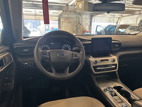 Used 2021 Ford Explorer 4WD image 11