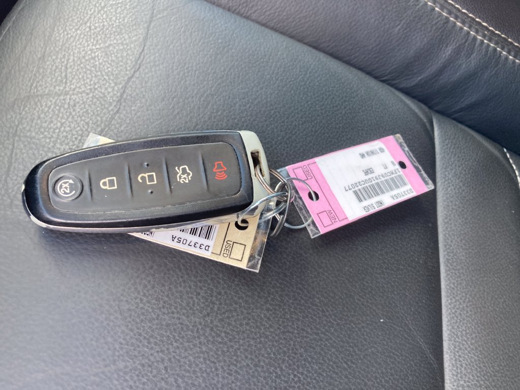 Used 2016 Ford Escape Titanium AWD/4WD image 36