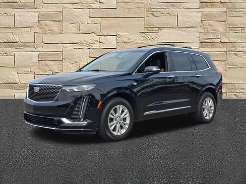 Certified 2024 Cadillac XT6 Luxury AWD/4WD image 1