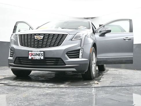 Used 2020 Cadillac XT5 Premium Luxury image 49
