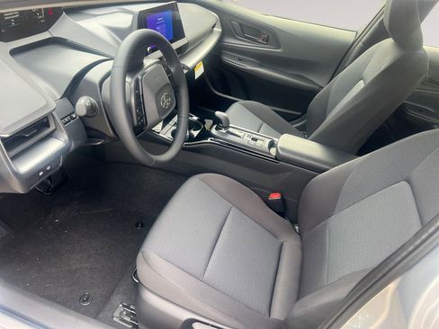 New 2026 Toyota Prius LE image 9