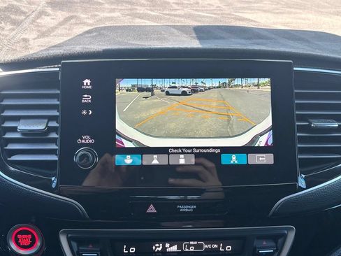 Used 2023 Honda Passport Elite image 13