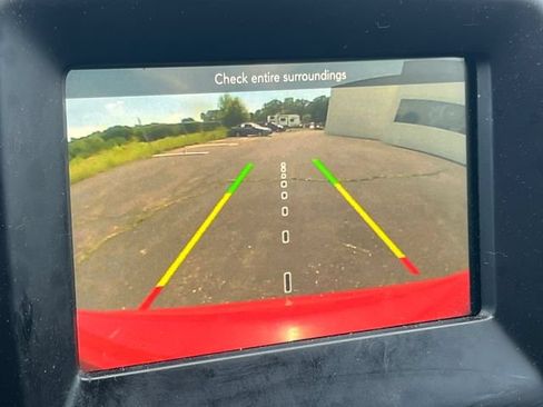 Used 2018 Jeep Compass Latitude w/ Popular Equipment Group AWD/4WD image 8