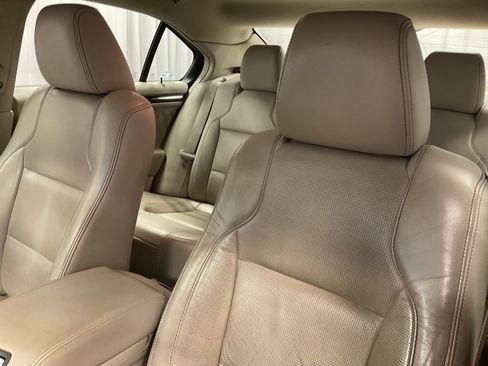 Used 2012 Ford Taurus Limited image 9