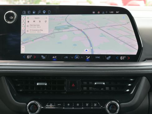 Used 2025 Chevrolet Tahoe LT RWD image 18