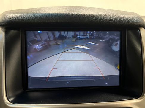 Used 2019 GMC Yukon XL Denali image 11