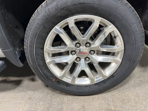 Used 2021 GMC Sierra 1500 SLT image 43