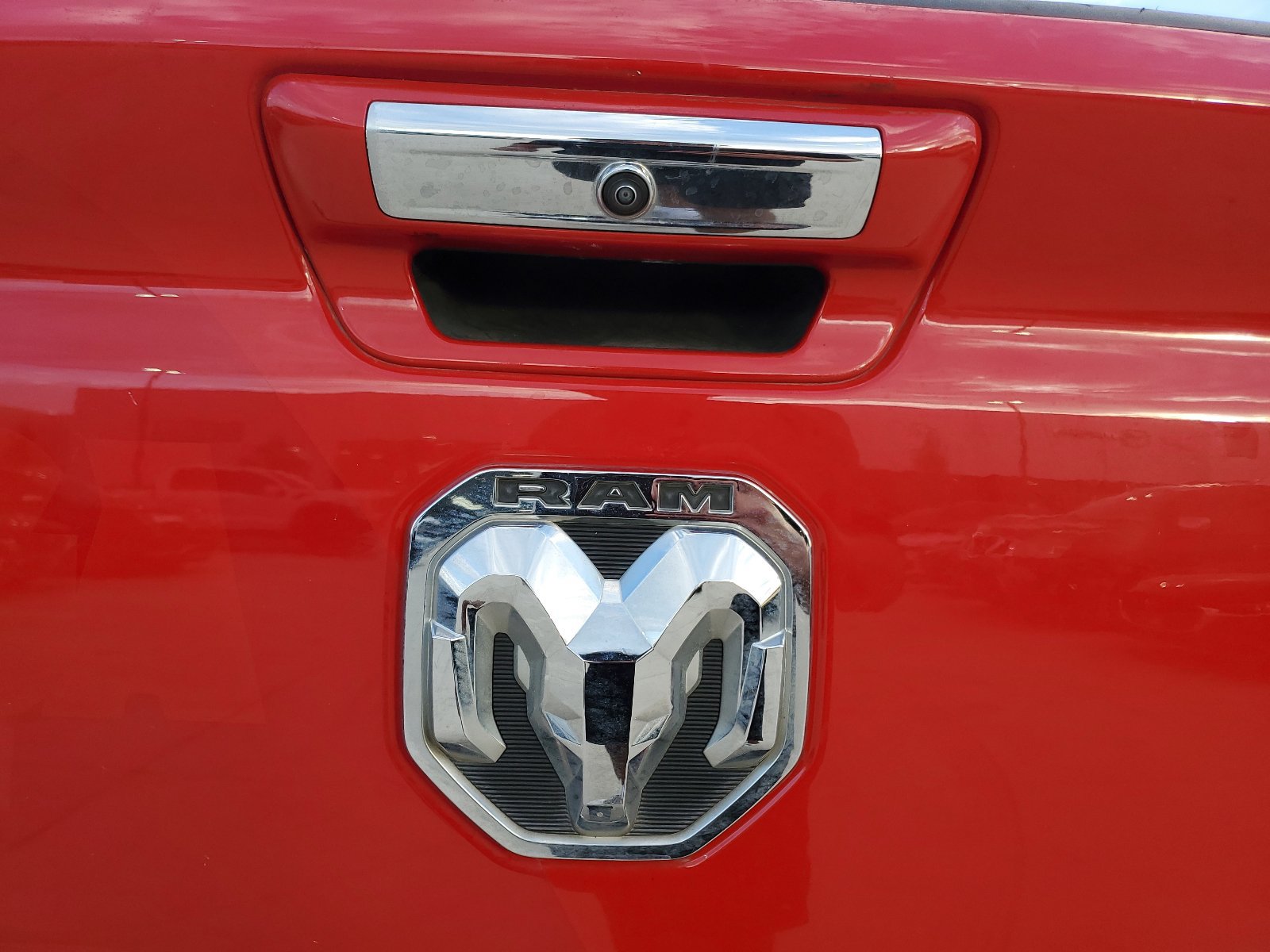 Used 2019 RAM 1500 Big Horn RWD image 11
