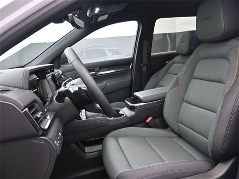 New 2026 GMC Terrain AT4 w/ Convenience Package III image 9