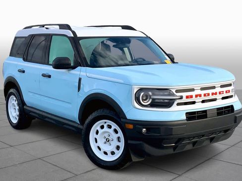 Used 2024 Ford Bronco Sport Heritage w/ Heritage Convenience Package image 2