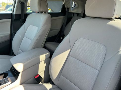 Used 2018 Hyundai Tucson SE image 16