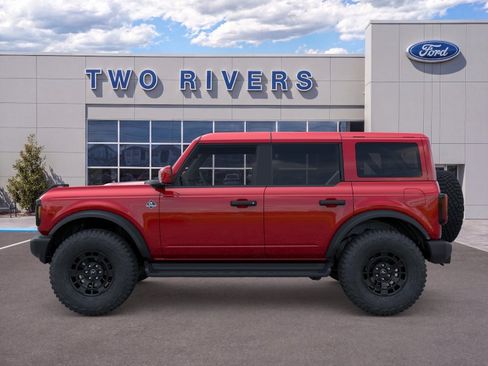 New 2026 Ford Bronco Outer Banks w/ Sasquatch Package AWD/4WD image 3