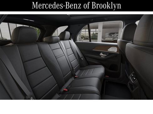 Certified 2026 Mercedes-Benz GLE 350 4MATIC image 5