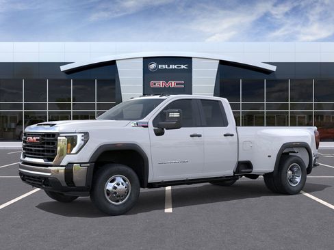 New 2026 GMC Sierra 3500 Pro image 2