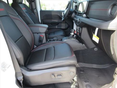 New 2026 Jeep Wrangler Unlimited Rubicon AWD/4WD image 11