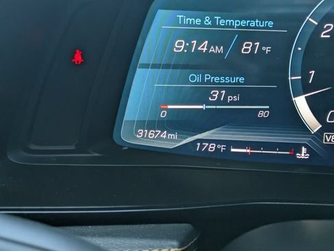 Used 2022 Chevrolet Corvette Stingray Preferred Cpe w/ Z51 Performance Package RWD image 25