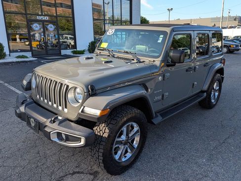 Used 2020 Jeep Wrangler Unlimited Sahara AWD/4WD image 2