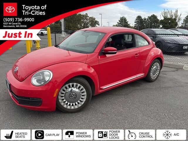 Used 2016 Volkswagen Beetle 1.8T SE FWD image 1