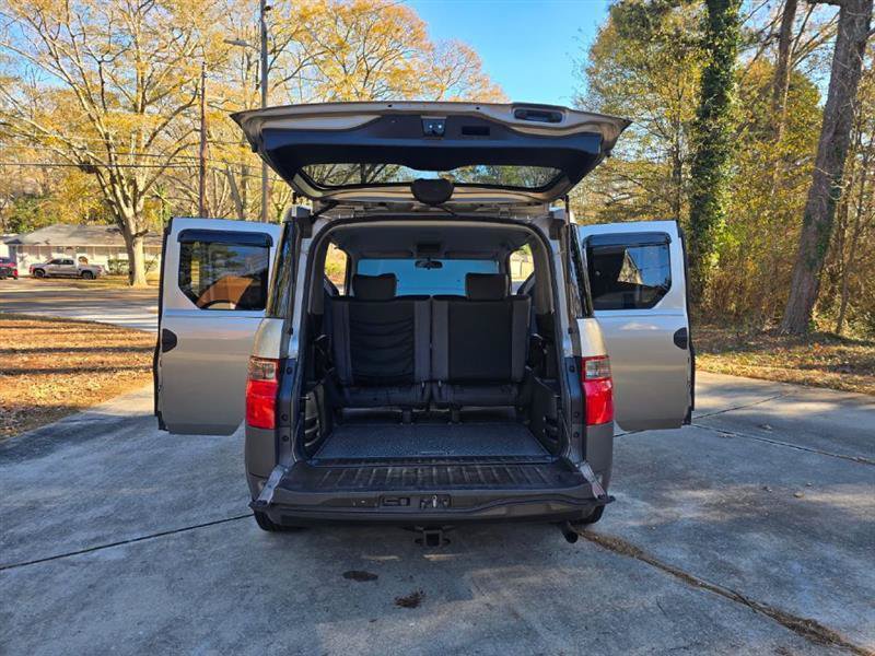 Used 2004 Honda Element EX image 2