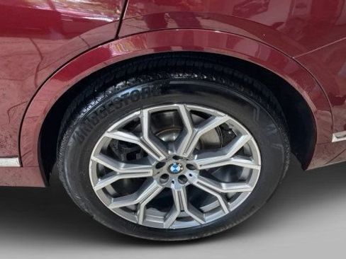 Used 2024 BMW X7 xDrive40i AWD/4WD image 5