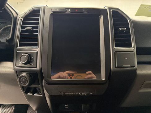 Used 2016 Ford F150 XLT w/ Trailer Tow Package image 21