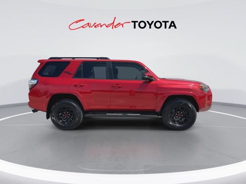 Certified 2024 Toyota 4Runner TRD Off-Road Premium w/ Moonroof Package AWD/4WD image 9