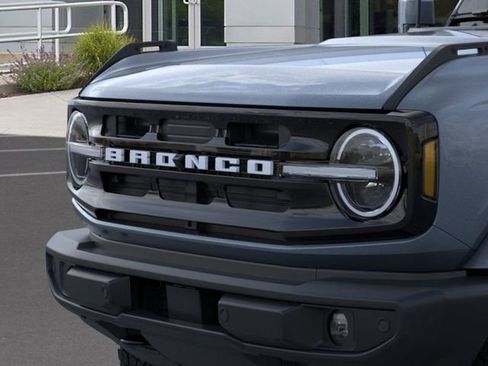 New 2025 Ford Bronco Outer Banks image 19