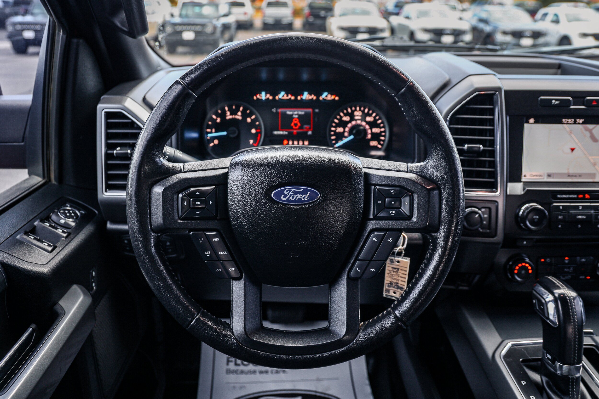 Used 2018 Ford F150 XLT w/ Equipment Group 302A Luxury AWD/4WD image 13