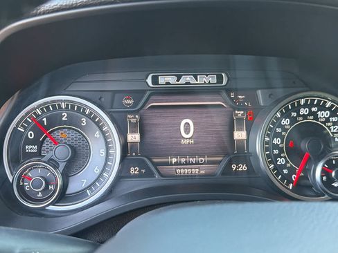 Used 2020 RAM 1500 Laramie AWD/4WD image 11