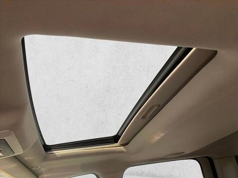 Used 2017 RAM 1500 Sport w/ Sport Premium Group image 22