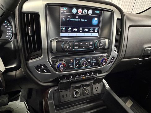 Used 2019 GMC Sierra 2500 SLT w/ Duramax Plus Package image 57