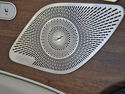 Certified 2025 Mercedes-Benz GLE 350 4MATIC image 22