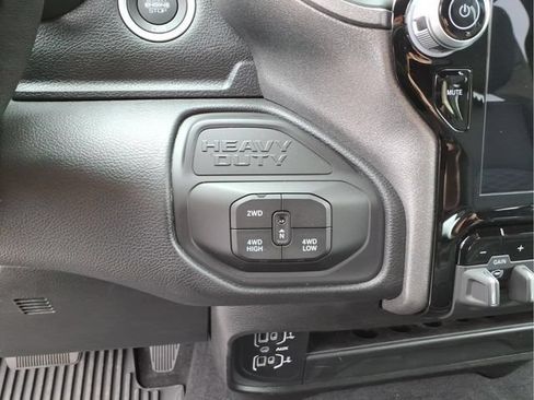 New 2026 RAM 2500 Tradesman AWD/4WD image 20